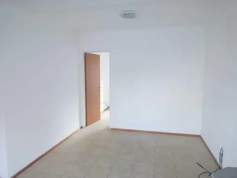 1º DE MAYO  al 1300