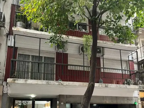 Recoleta 2 Ambientes Piso 9 Frente con Terraza y Parrilla