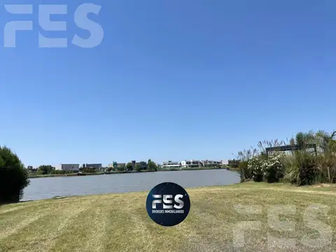 VENTA LOTE A LA LAGUNA EN HORIZONTES AL SUR