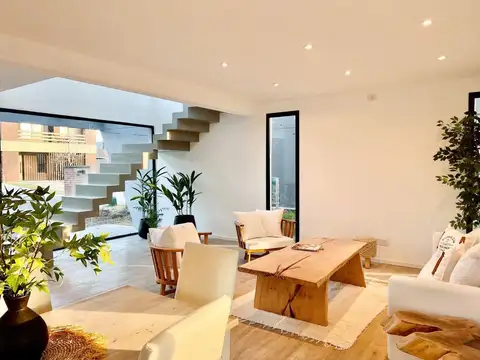 Casa 4 ambientes con 3 baños