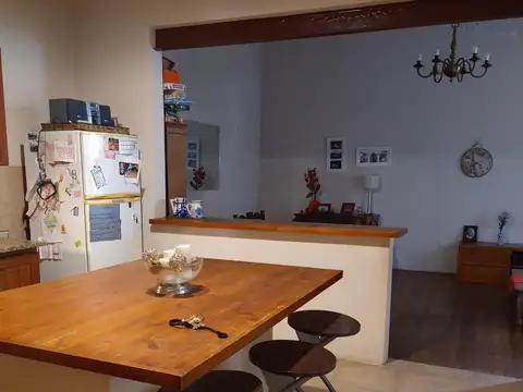 VENTA DE PH EN EL CENTRO DE BERNAL