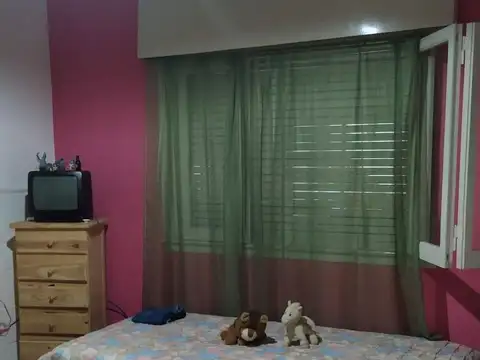 Casa en Venta en Rafael Calzada, USD 95.000