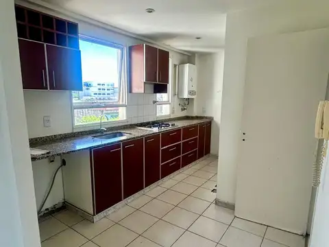 Departamento en Alquiler en Boedo, $ 800.000