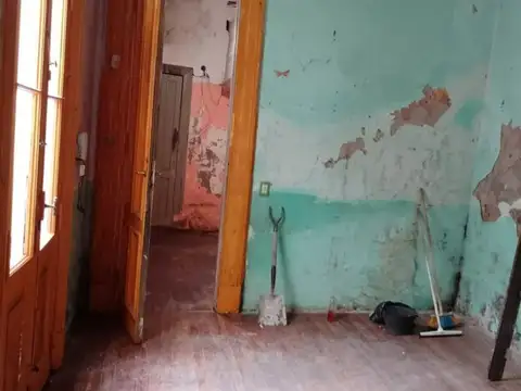 PH CON TERRAZA – A REFACCIONAR CON GRAN POTENCIAL