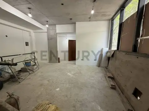 PARAGUAY 2000, Piso 0