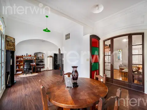 Av Diaz Velez  al 4500