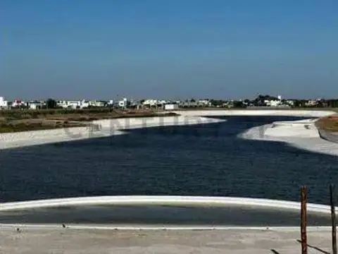 Terreno en Venta en Aquavista, USD 65.000