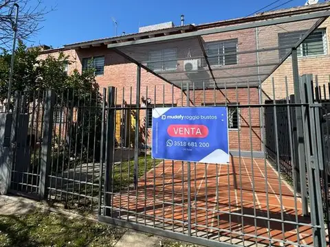 Venta Duplex en Jardines del Valle, Valle Escondido. 2 dorm Escritura