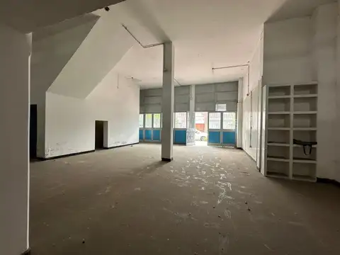 Local en Venta en La Banda, USD 100.000