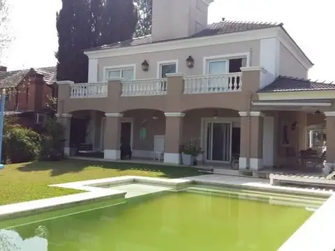 Casa  en Venta en La Delfina, Pilar, G.B.A. Zona Norte