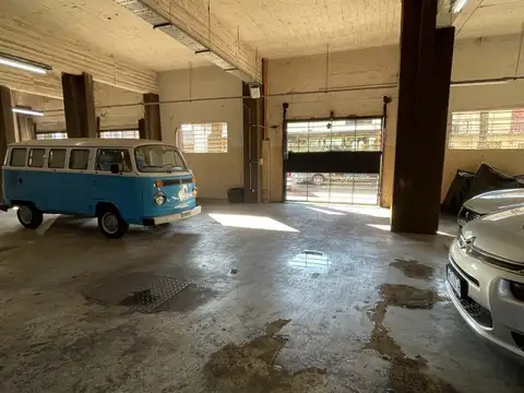 VENTA COCHERA FIJA EXCELENTE OPORTUNIDAD CABALLITO