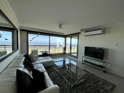 Departamento 4 ambientes con 3 baños