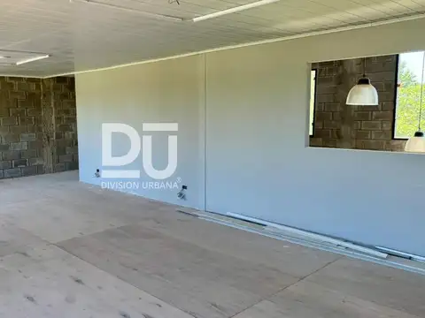 Galpon en Venta 20  mts Fondo