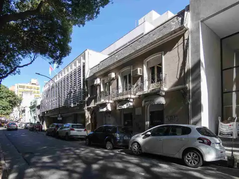 VENTA OFICINA FRENTE A TRIBUNALES I