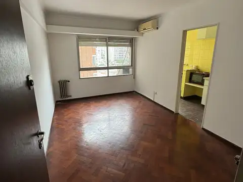 ESPAÑA 700, Piso 04