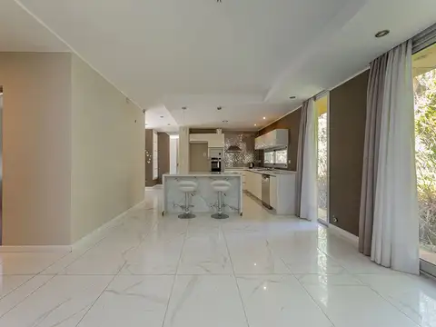 Casa en Venta en Rosario, USD 220.000