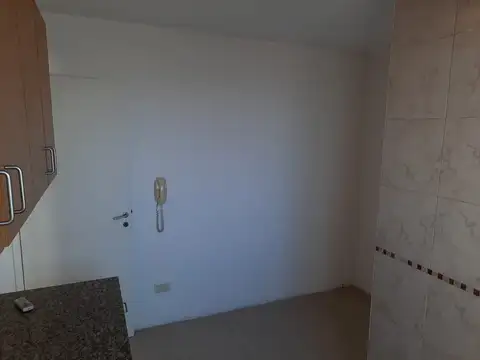 Departamento 2 ambientes J. L. Cabezon 2400 6°B