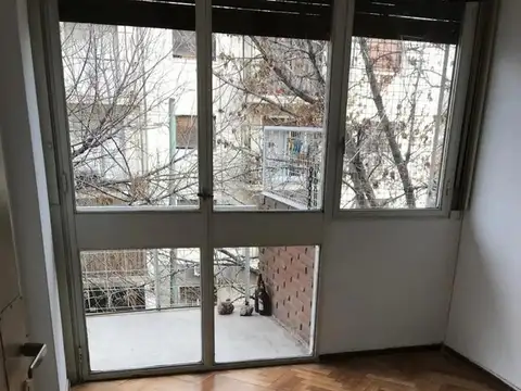 Departamento en Alquiler 50 años