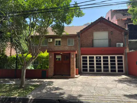 Importante Casa en Zona Lincoln, La Lucila