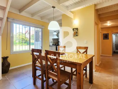 Casa en zona norte Pinamar. A 1 cuadra de la playa