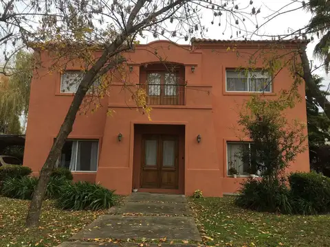 Casa en Venta de 4 dormitorios