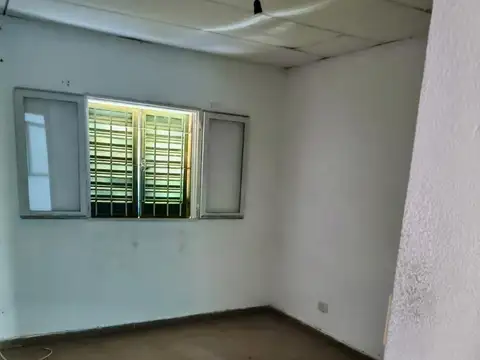 DEPARTAMENTO EN BARRIO GARAY EXCELENTE OPORTUNIDAD 