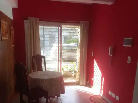 Depto Tipo Casa Monoambiente con 1 baño