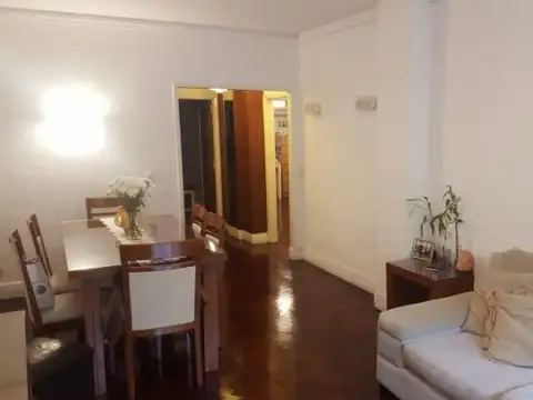 Departamento en Alquiler con 1 cocheras