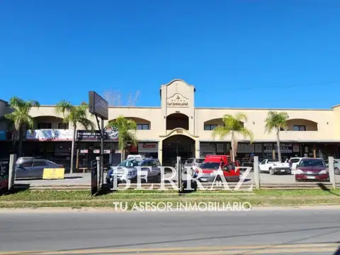 Local en Venta en Pueblo Caamaño, USD 1.600.000