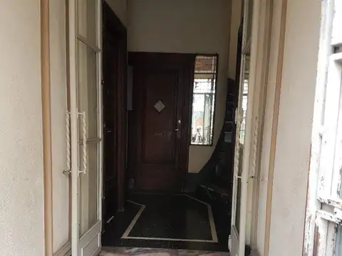 SAN JOSE 600, Piso 1