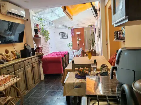 Depto Tipo Casa en Venta de 2 dormitorios