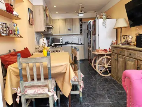 Depto Tipo Casa 3 ambientes con 1 baño
