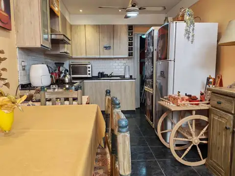 Depto Tipo Casa en Venta 41 años