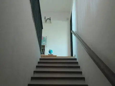 Dúplex en venta - 2 Dormitorios 2 Baños - Villa Elvira