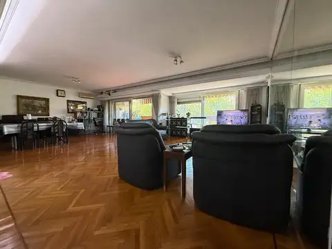 Departamento en Venta de 4 dormitorios