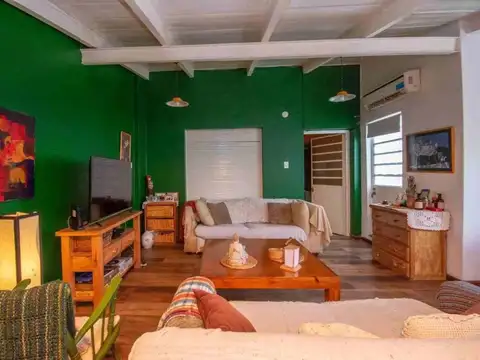 Depto Tipo Casa en Venta en Parque Avellaneda, USD 330.000