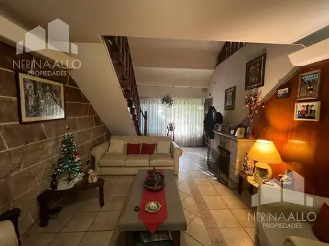Casa en Venta de 4 dormitorios