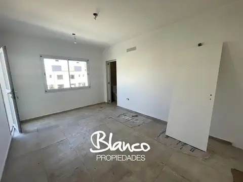 Departamento en Venta con 2 cocheras