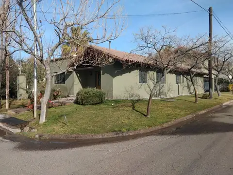 Casa a la Venta en Club de Campo Mendoza