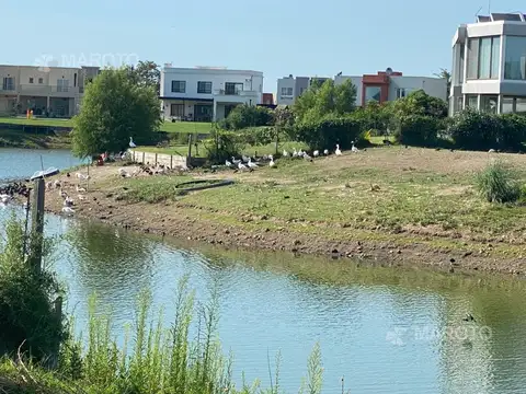 Terreno en Venta de 844,0 m2