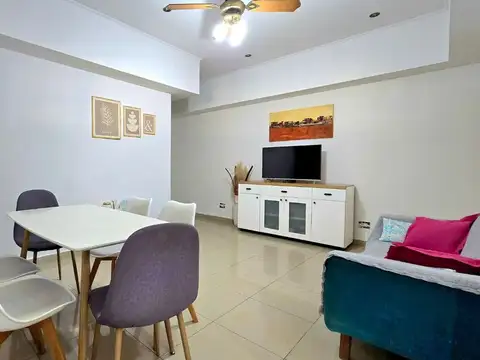 DEPARTAMENTO 4 AMBIENTES RECICLADO PARQUE JUEGOS