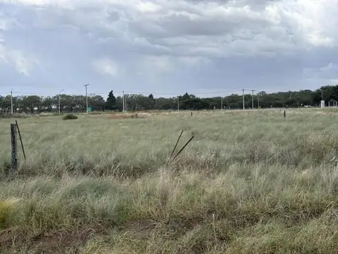 Terreno en Sarratea y Salta
