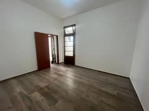 Depto Tipo Casa en Alquiler 15 años