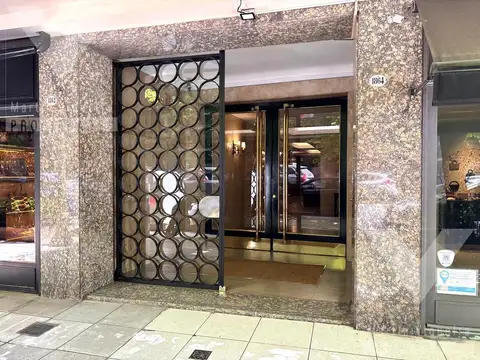 Avenida Alvear al 1800