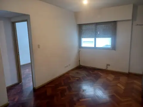 2 Ambientes con lavadero al lateral muy luminoso