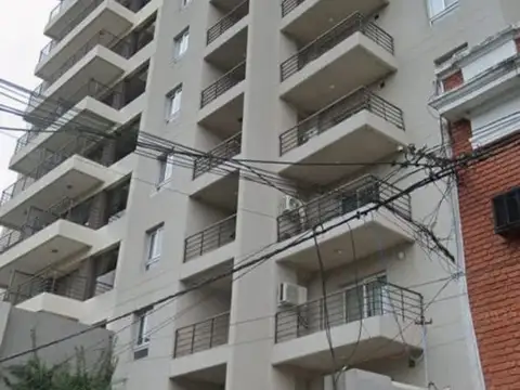 VENTA CAM del LAGO FRENTE A LA PLAZA DPTO 1 DORMIT