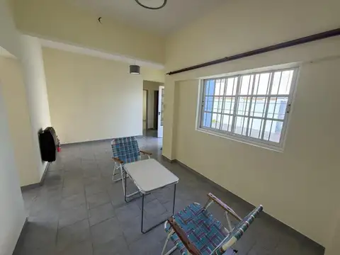 Depto Tipo Casa en Alquiler con 3 cocheras