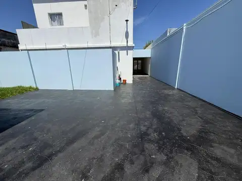 Depto Tipo Casa en Alquiler de 2 dormitorios