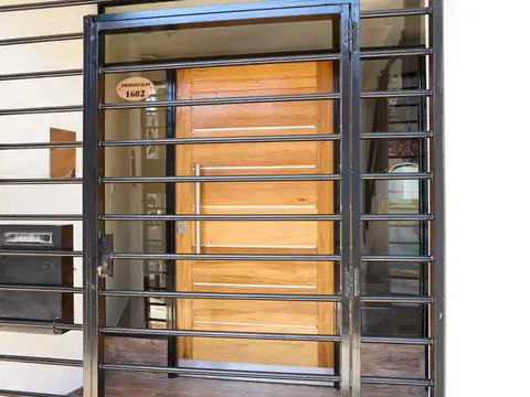 DEPARTAMENTO DE 3 AMBIENTES - OLIVOS