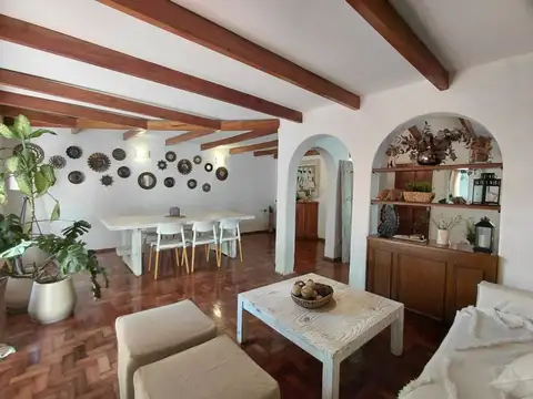 Casa en Venta en Urca, USD 310.000